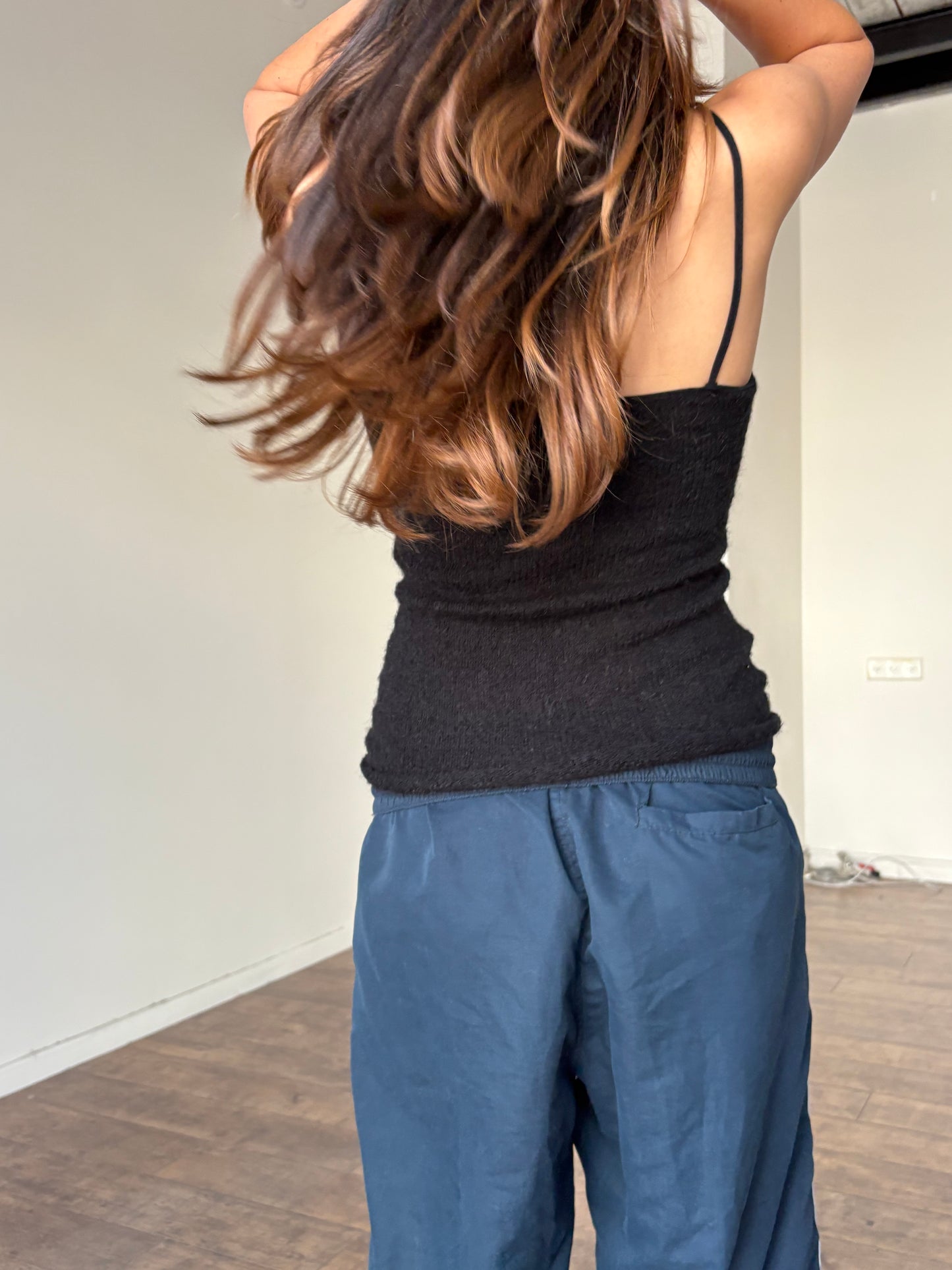 Detailed mesh crepe top