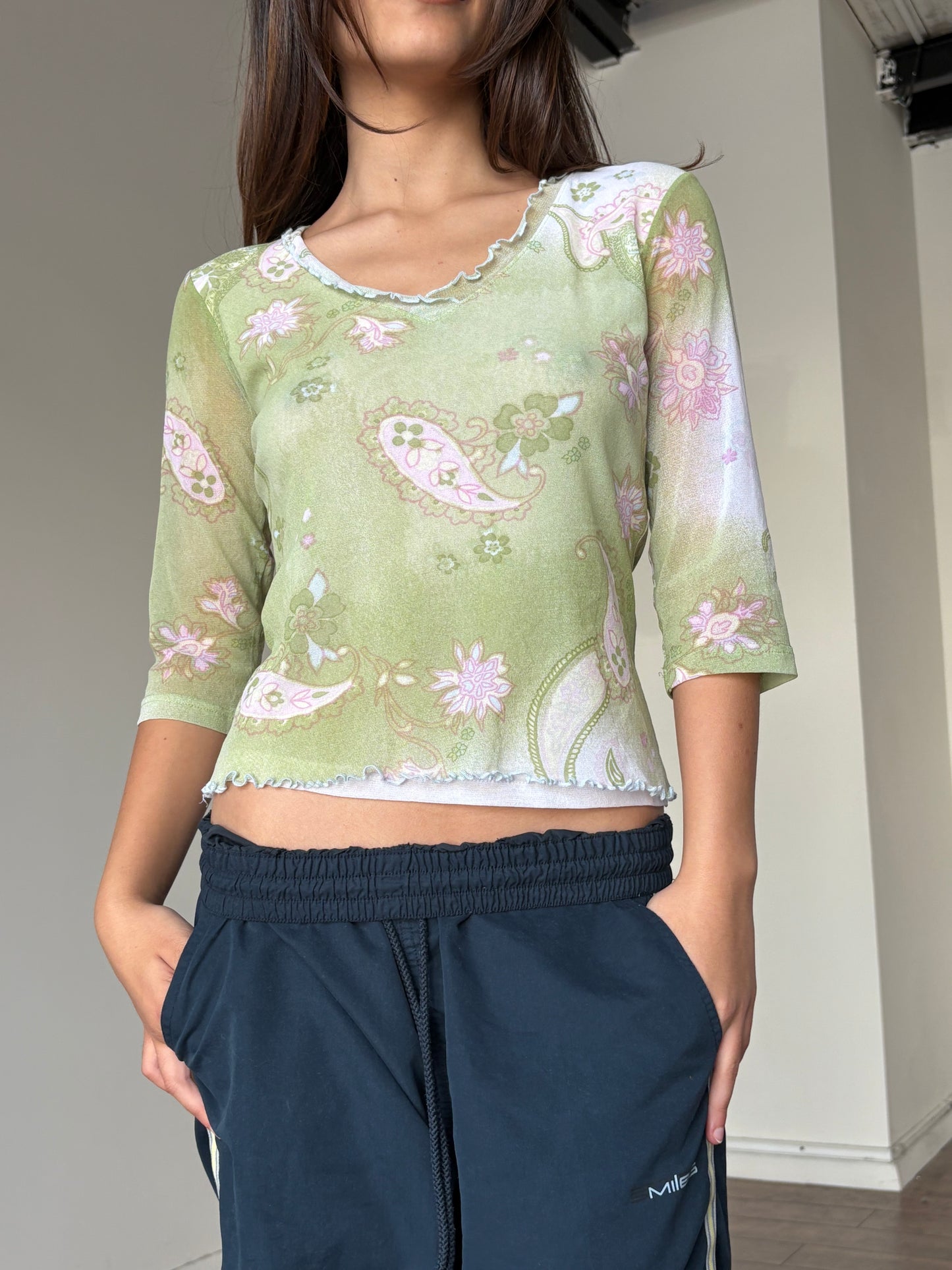 Floral mandala 3/4 top
