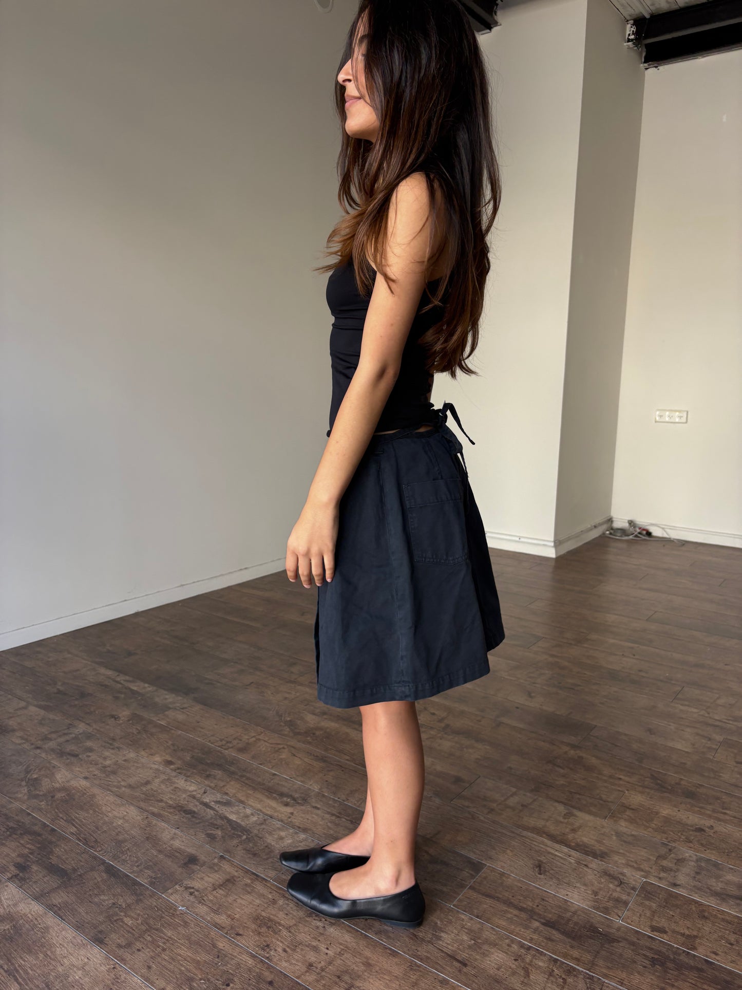 Mid sporty skirt w warp-up detailing